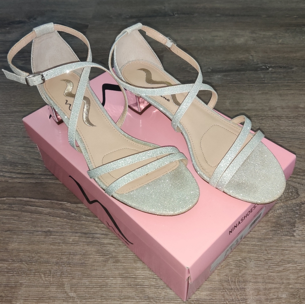 Nina Shoes Glory Silver Bliss 7.5